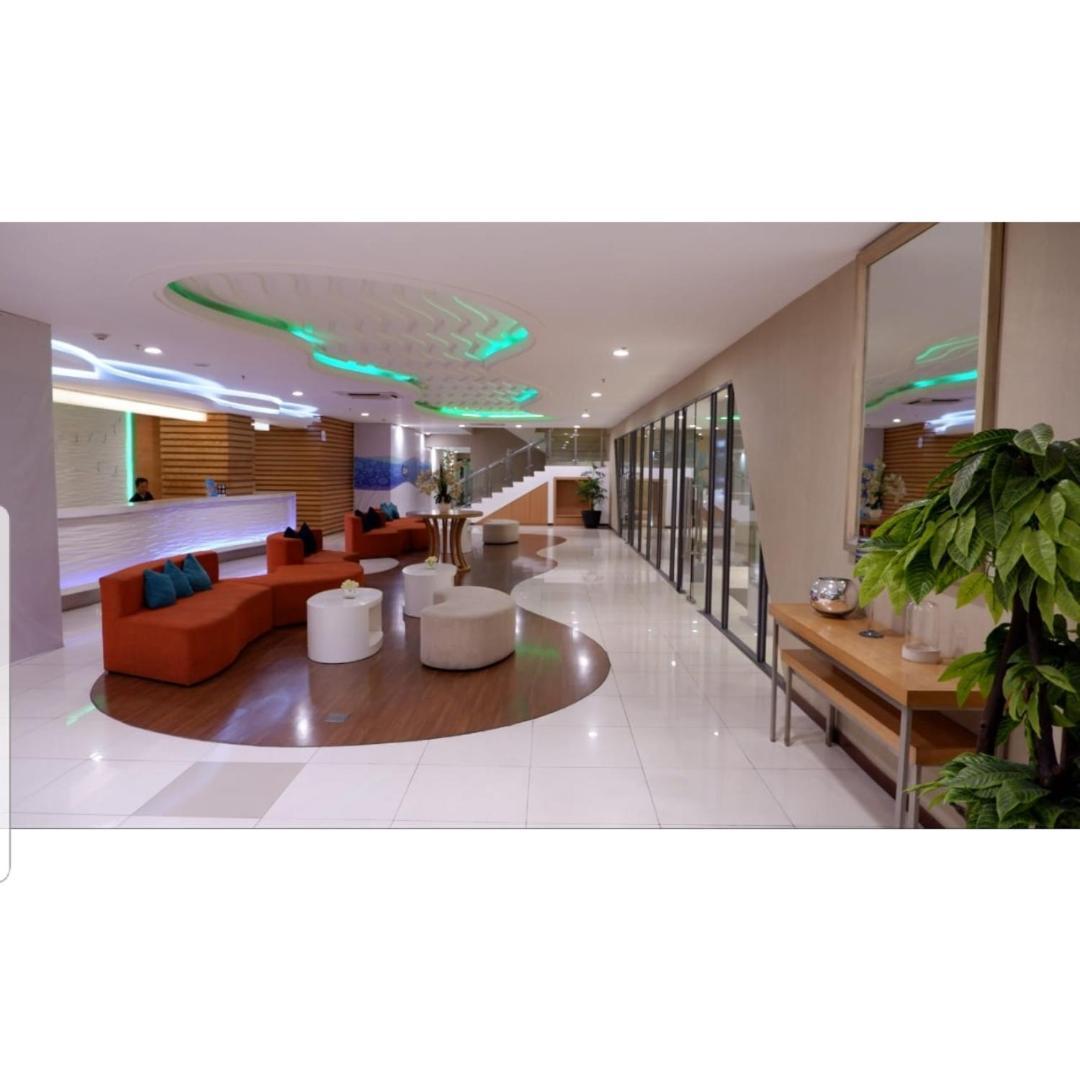 5 Beds 2 Bedroom Floor 20, Sea View, Fast Internet Jakarta