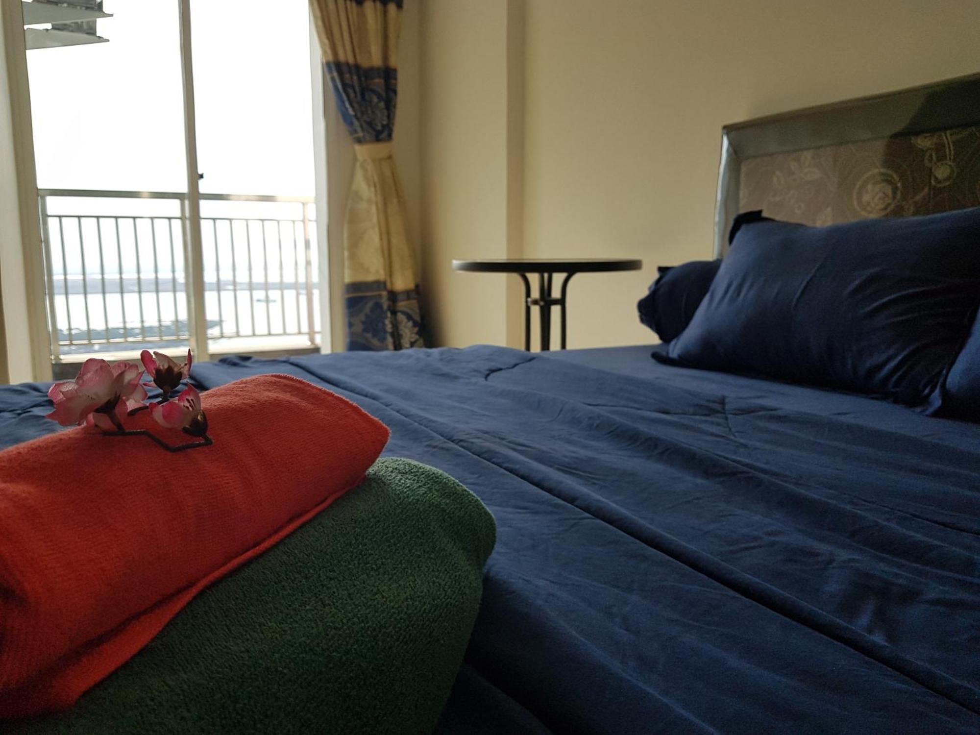 Apartemen 5 Beds 2 Bedroom Floor 20, Sea View, Fast Internet *